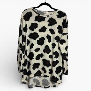 Viamor cow print long-sleeve top/tunic with a high-low hem & pockets Medium